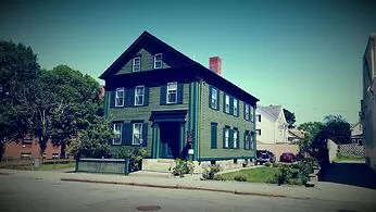 photo shows the exterior facade of the Lizzie Borden Bed and Breakfast